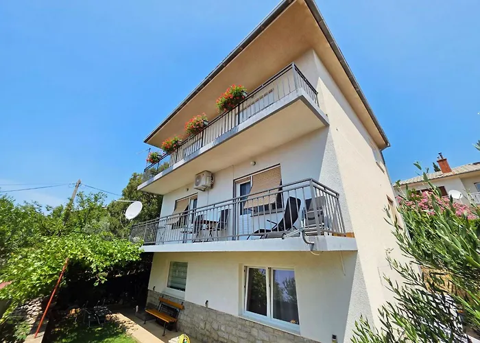 Fuer 4 Pers- Mit Balkon- Tolle Lage By Interhome Διαμέρισμα Novi Vinodolski